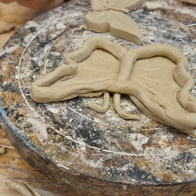 Keramikk verksted med Maria (UKE 9: tors-fre,10-16år. Vinterferie på Ny-Krohnborg)