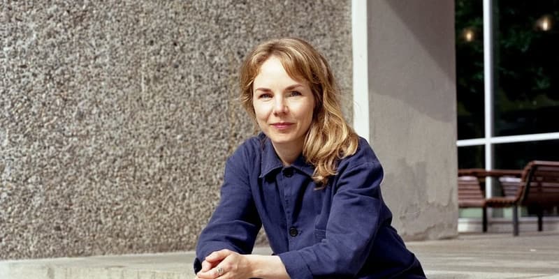 Hjemlengsel som litterært motiv - Forfattersamtale med Mette Paust-Andersen